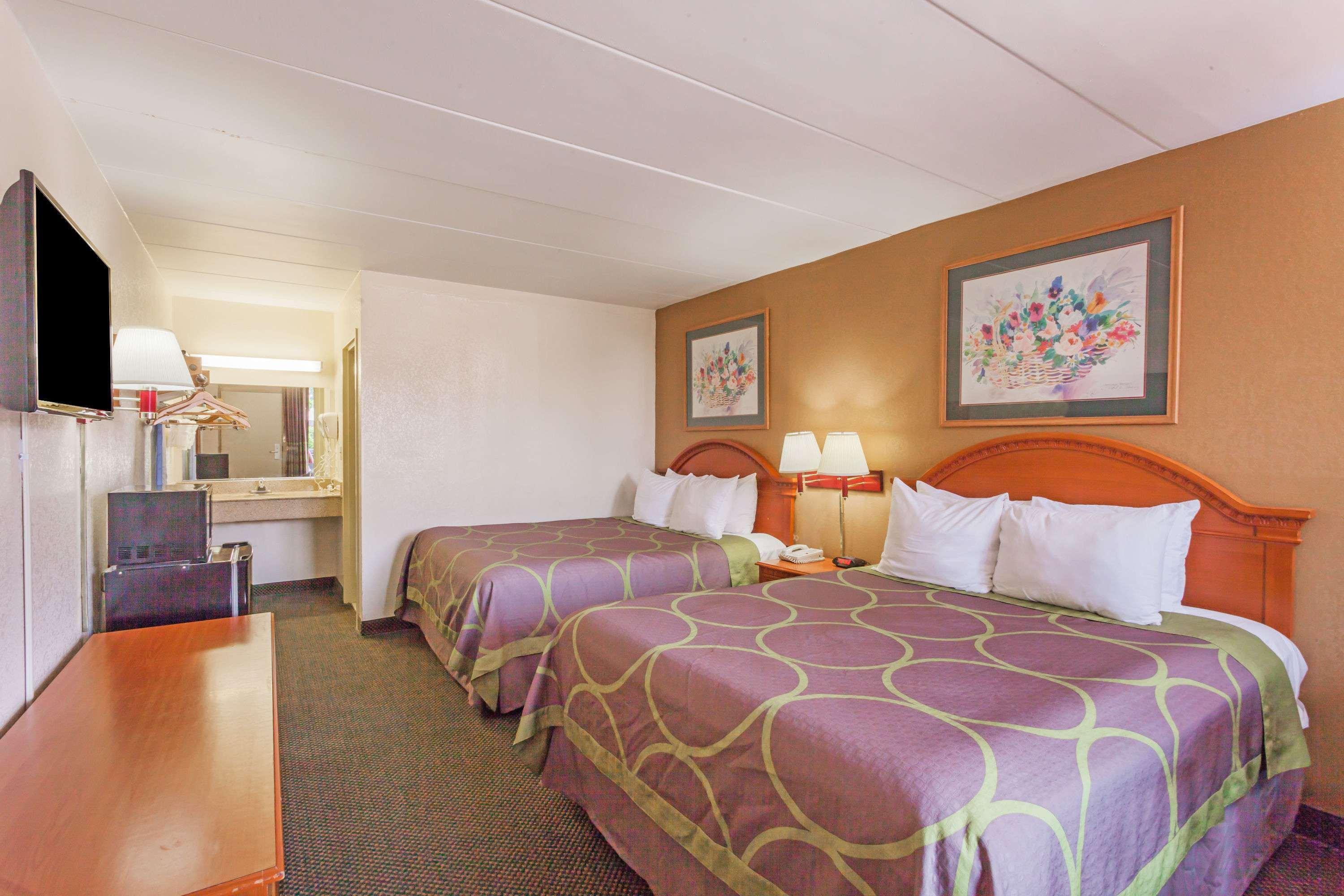 Hotel Super 8 By Wyndham Manassas Extérieur photo