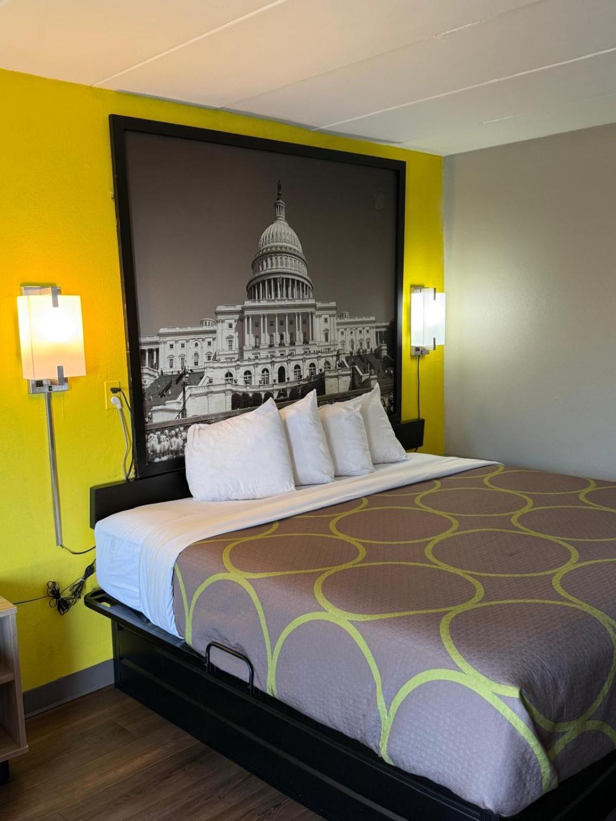 Hotel Super 8 By Wyndham Manassas Extérieur photo